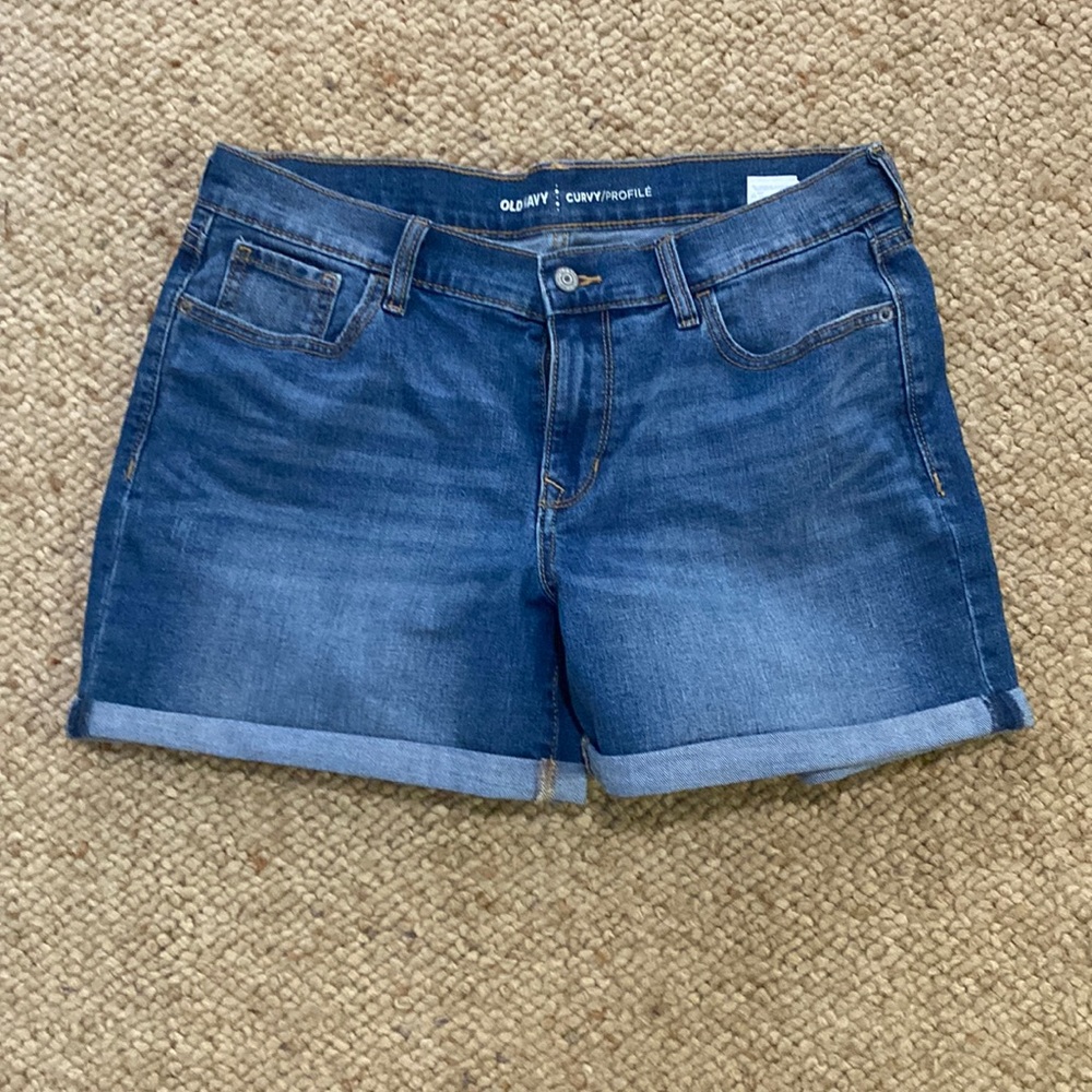 Old Navy Curvy Jean short size 10
